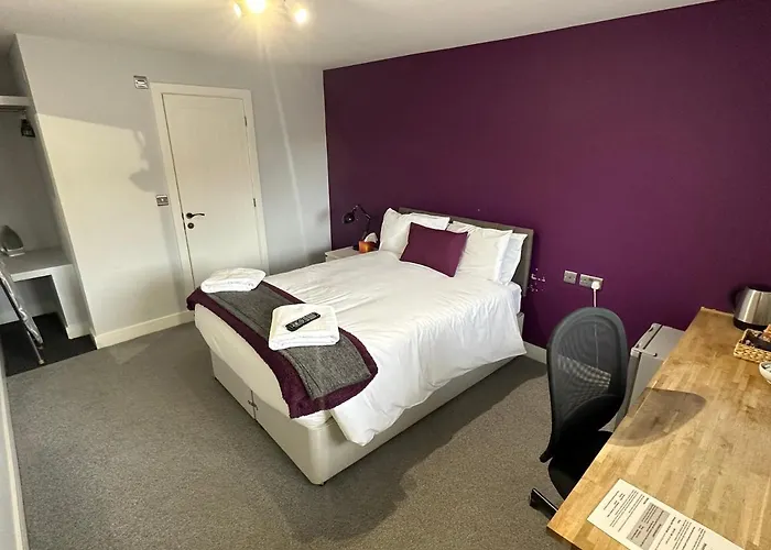Arlan House, Central Basingstoke Hotel